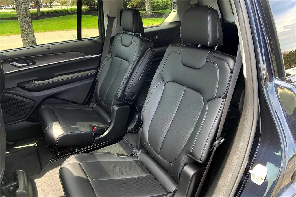 used 2024 Jeep Grand Cherokee L car, priced at $34,337