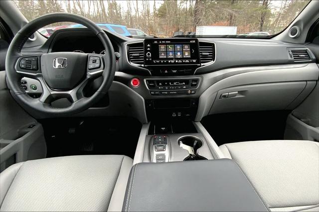 new 2025 Honda Ridgeline car, priced at $45,385
