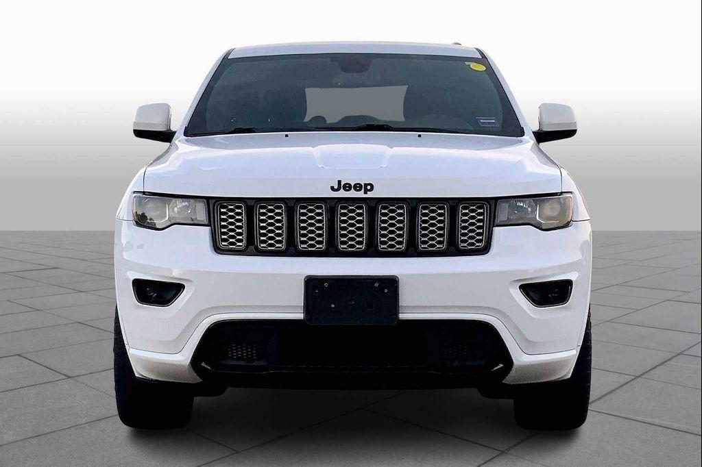 used 2018 Jeep Grand Cherokee car, priced at $14,399