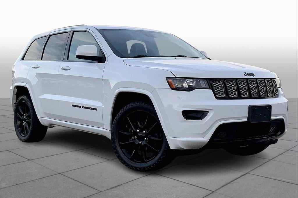 used 2018 Jeep Grand Cherokee car, priced at $14,399