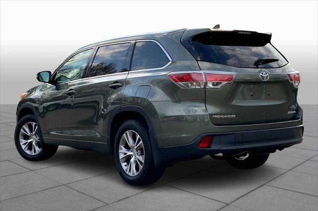 used 2015 Toyota Highlander car, priced at $18,211