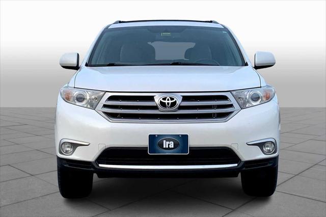 used 2011 Toyota Highlander car, priced at $8,495