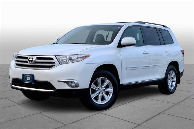 used 2011 Toyota Highlander car, priced at $8,495