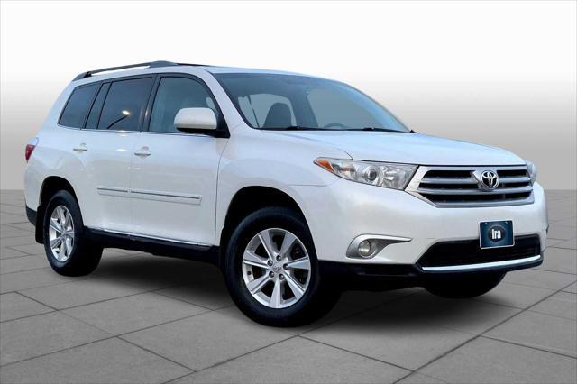 used 2011 Toyota Highlander car, priced at $8,495