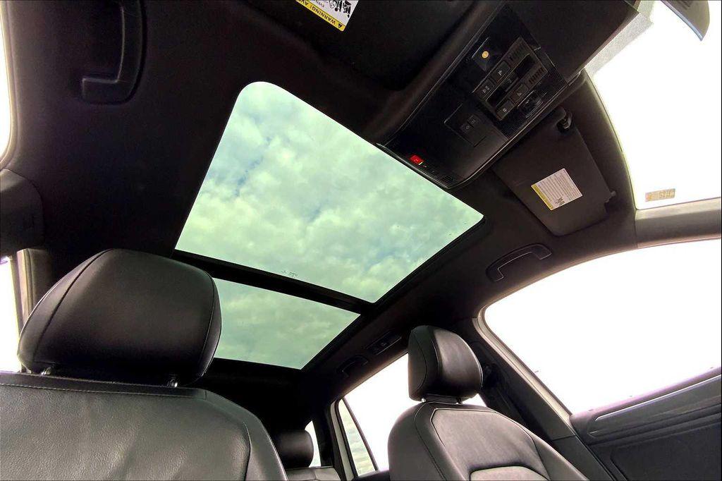used 2020 Volkswagen Tiguan car, priced at $22,264