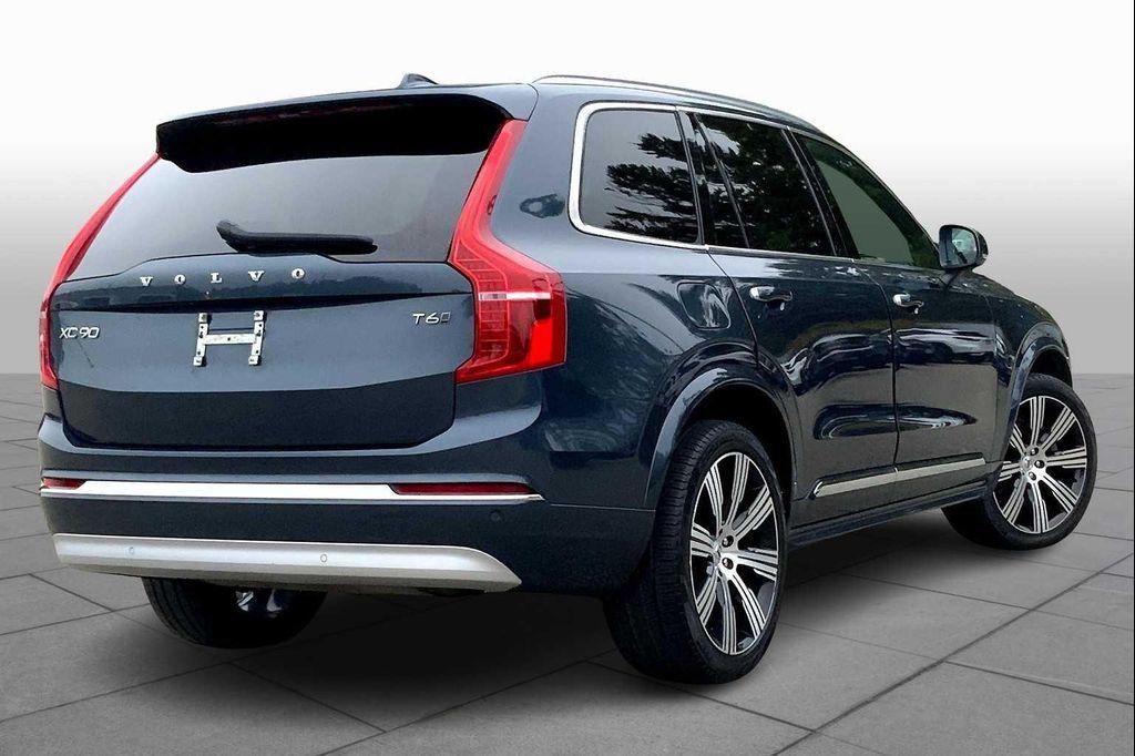used 2022 Volvo XC90 car, priced at $43,998