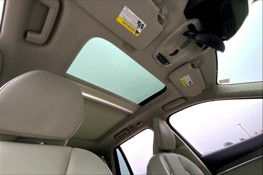used 2022 Volvo XC90 car, priced at $43,998
