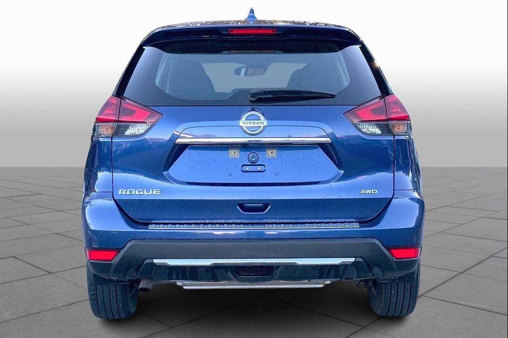 used 2019 Nissan Rogue car, priced at $13,995