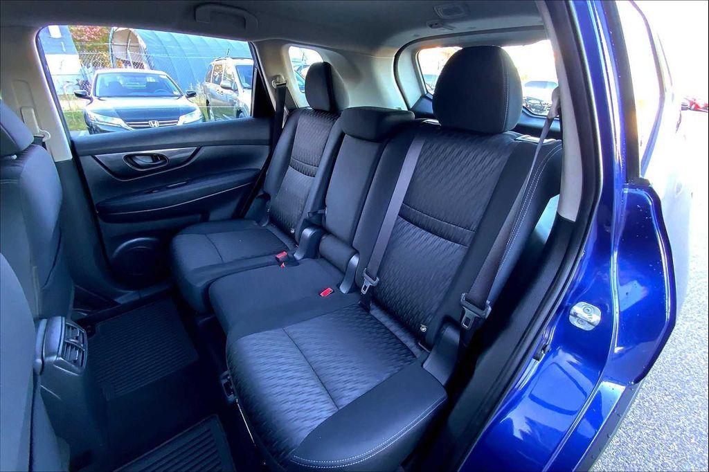 used 2019 Nissan Rogue car, priced at $13,995