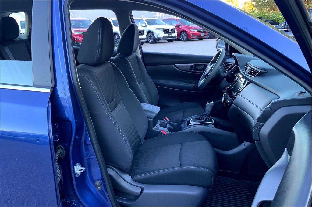 used 2019 Nissan Rogue car, priced at $13,995