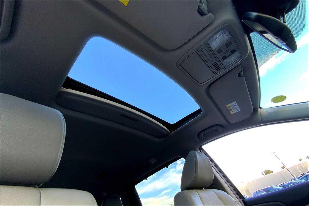 used 2014 Honda Odyssey car, priced at $13,995
