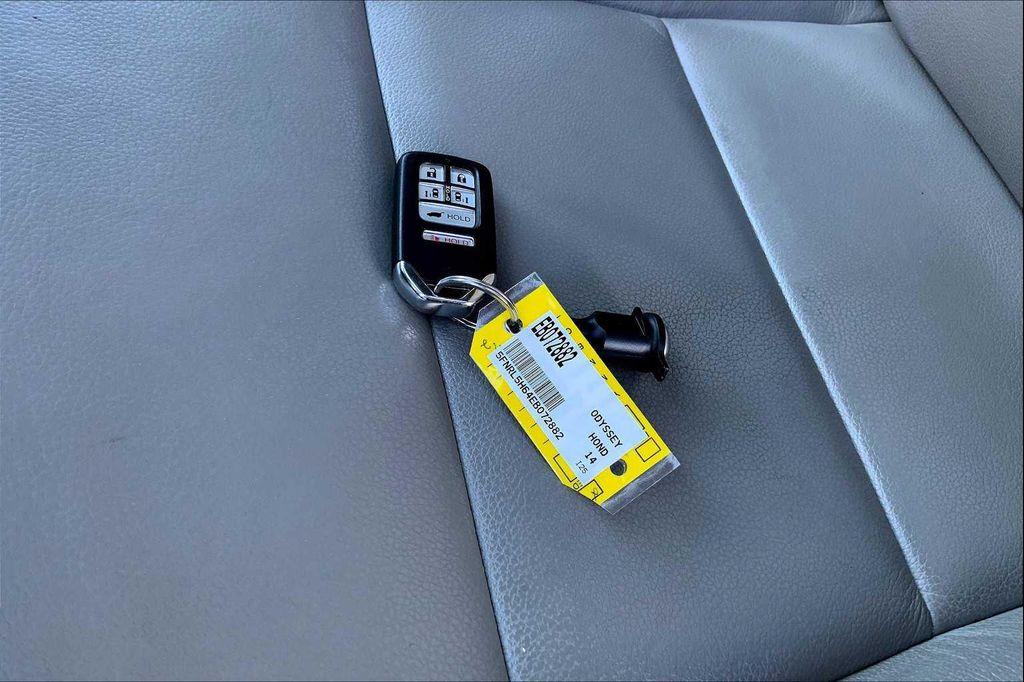 used 2014 Honda Odyssey car, priced at $13,995