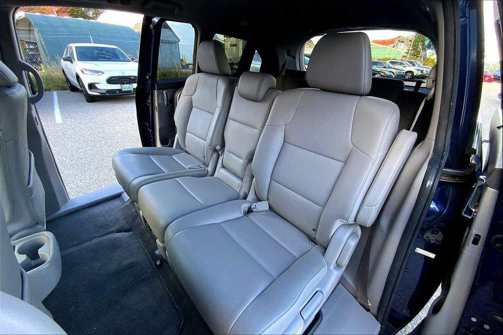 used 2014 Honda Odyssey car, priced at $13,995