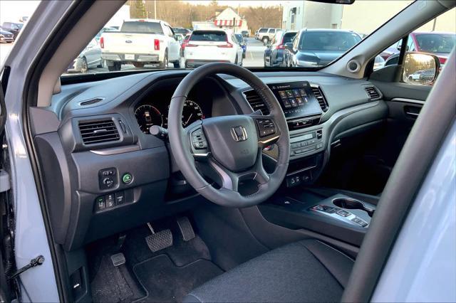 used 2024 Honda Ridgeline car, priced at $37,500