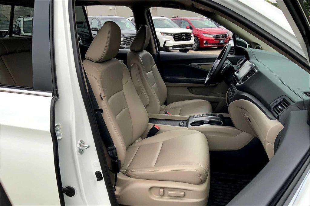 used 2022 Honda Ridgeline car, priced at $31,470