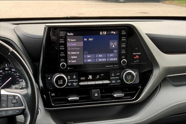 used 2020 Toyota Highlander car, priced at $27,995