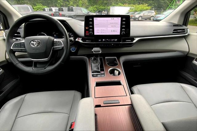used 2022 Toyota Sienna car, priced at $38,995