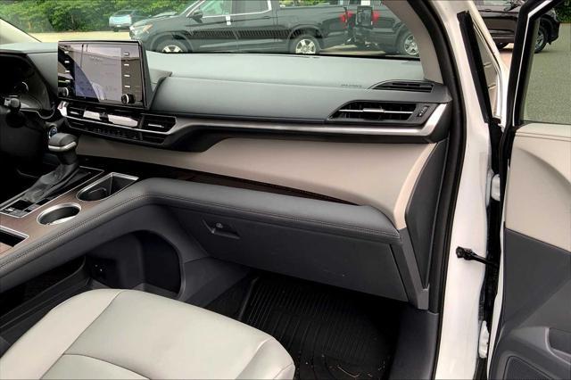 used 2022 Toyota Sienna car, priced at $38,995