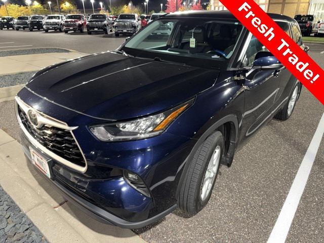used 2020 Toyota Highlander car, priced at $27,897