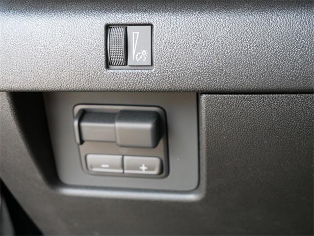 new 2025 Chevrolet Colorado car, priced at $45,660