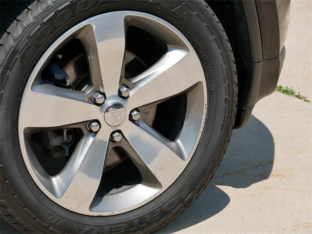 used 2014 Jeep Grand Cherokee car, priced at $8,997