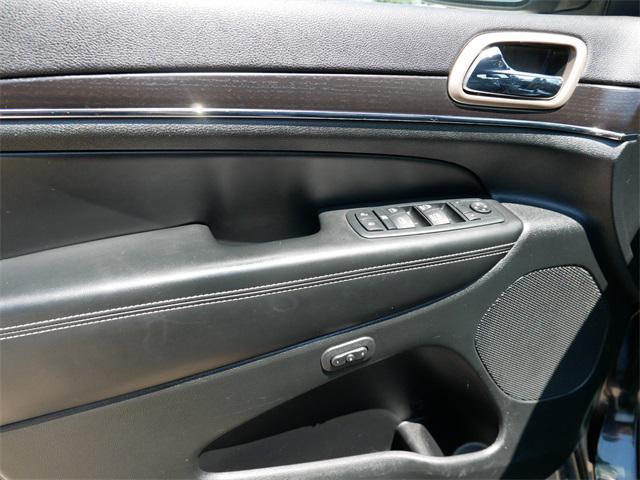used 2014 Jeep Grand Cherokee car, priced at $8,997