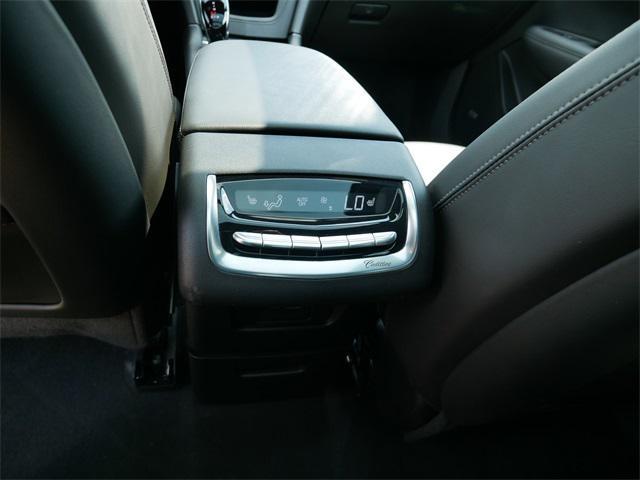 used 2023 Cadillac XT6 car, priced at $41,997