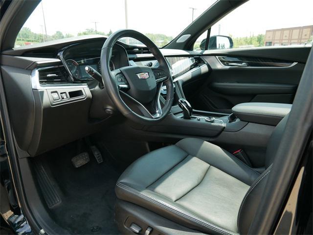 used 2023 Cadillac XT6 car, priced at $41,997