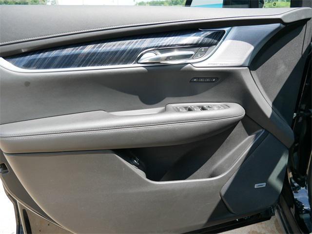 used 2023 Cadillac XT6 car, priced at $41,997