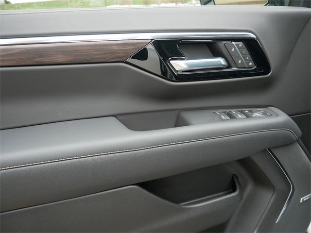 new 2025 Chevrolet Suburban car, priced at $79,189