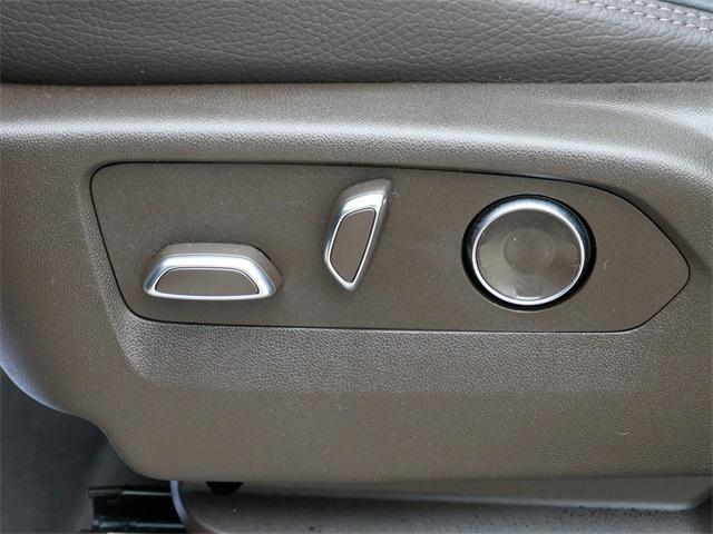used 2024 GMC Yukon XL car, priced at $75,997