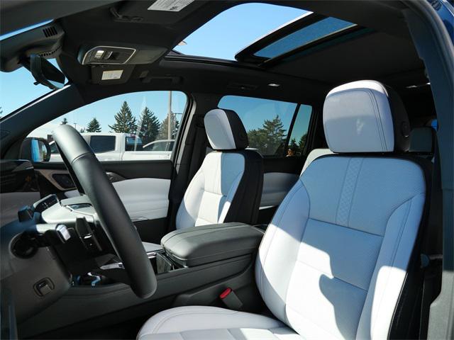 new 2026 Chevrolet Traverse car, priced at $58,915