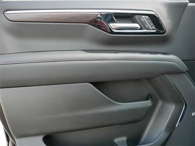 new 2025 Chevrolet Suburban car, priced at $83,640