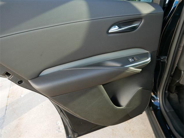 used 2021 Cadillac XT4 car, priced at $19,997