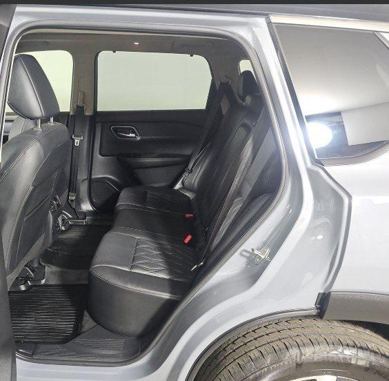used 2021 Nissan Rogue car, priced at $27,497
