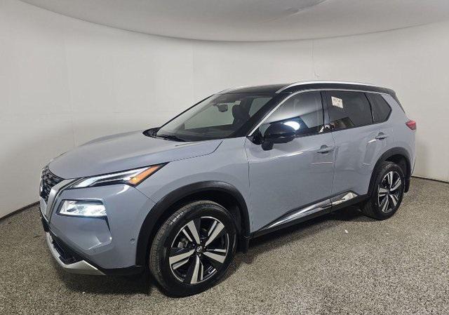 used 2021 Nissan Rogue car, priced at $27,497