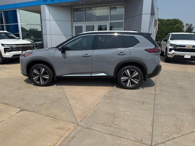 used 2021 Nissan Rogue car, priced at $27,497