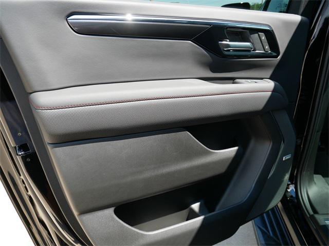 new 2025 Chevrolet Suburban car, priced at $78,960