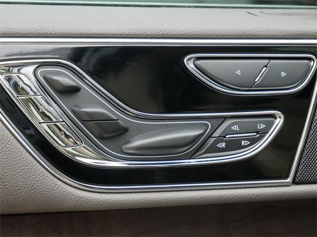 used 2022 Lincoln Navigator car, priced at $55,997