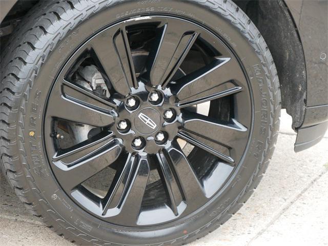 used 2022 Lincoln Navigator car, priced at $55,997