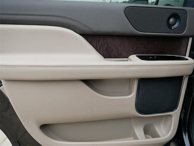 used 2022 Lincoln Navigator car, priced at $55,997