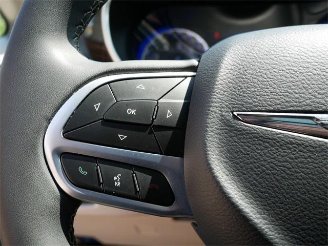 used 2023 Chrysler Pacifica car, priced at $28,997