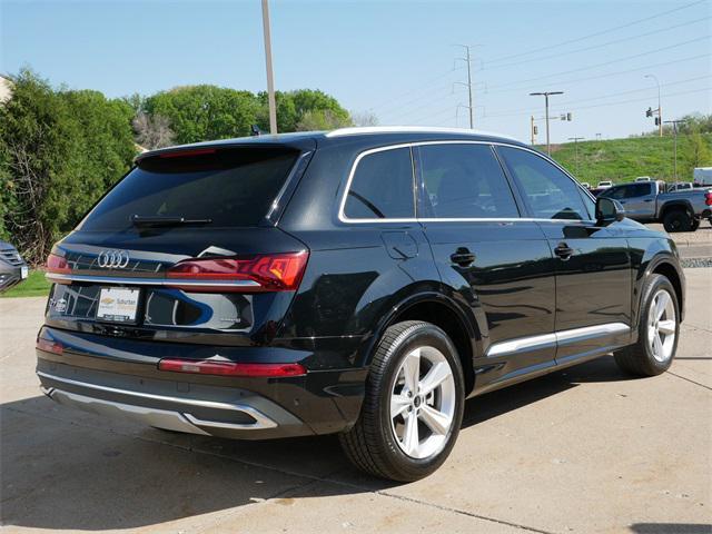 used 2024 Audi Q7 car, priced at $42,997