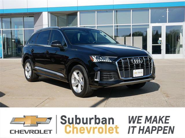 used 2024 Audi Q7 car, priced at $43,997