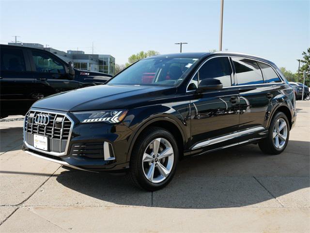 used 2024 Audi Q7 car, priced at $42,997