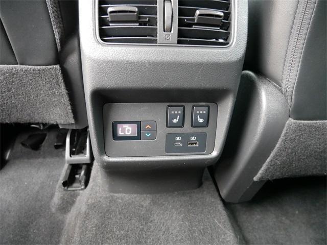 used 2023 Nissan Rogue car, priced at $29,997