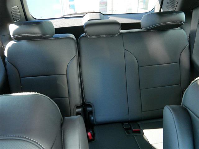 new 2026 Chevrolet Traverse car, priced at $49,490