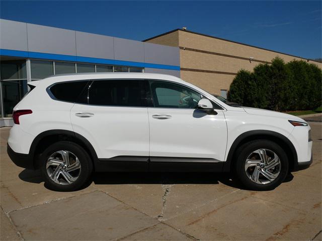 used 2023 Hyundai Santa Fe car, priced at $21,997