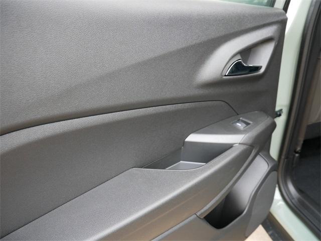new 2025 Chevrolet Trax car, priced at $26,815