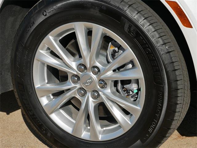 used 2024 Cadillac XT5 car, priced at $37,497